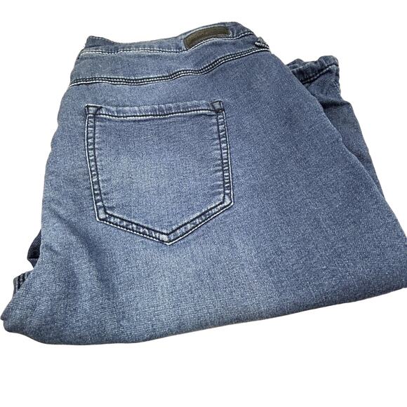 Beau Dawson Sound Style Jogger Denim Shorts  8 women's blue New York Bermuda - Picture 2 of 8